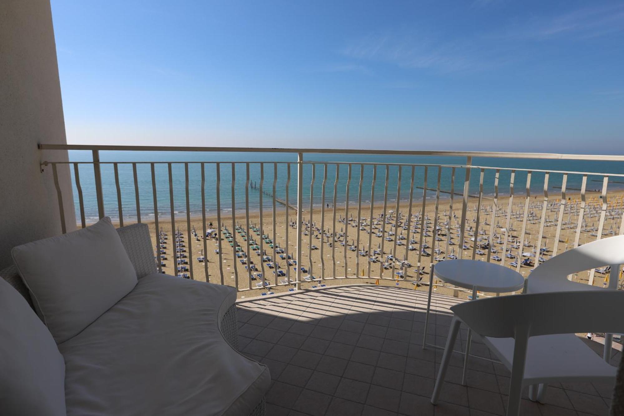 Hotel Concordia Lido di Jesolo Exterior foto